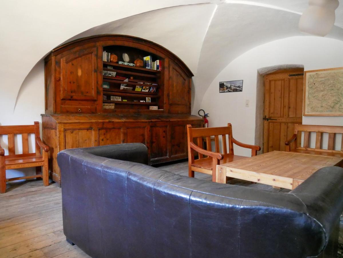 Chalet Le Genepy With Amazing Views! Molines-en-Queyras Luaran gambar
