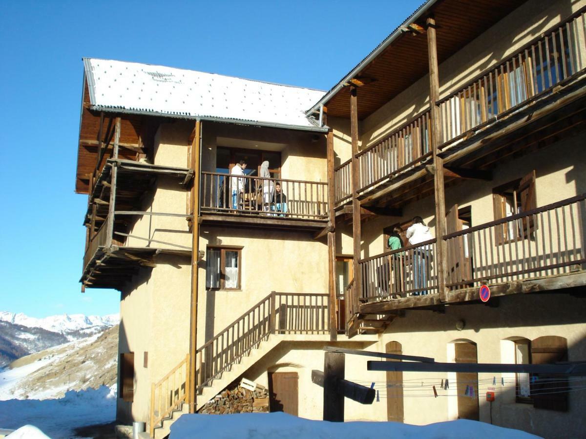 Chalet Le Genepy With Amazing Views! Molines-en-Queyras Luaran gambar