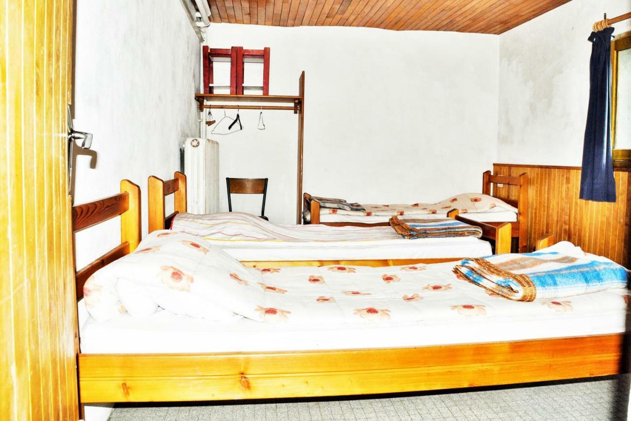 Chalet Le Genepy With Amazing Views! Molines-en-Queyras Luaran gambar