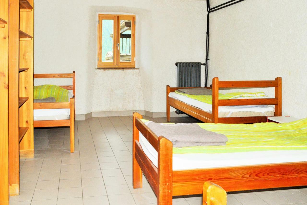 Chalet Le Genepy With Amazing Views! Molines-en-Queyras Luaran gambar